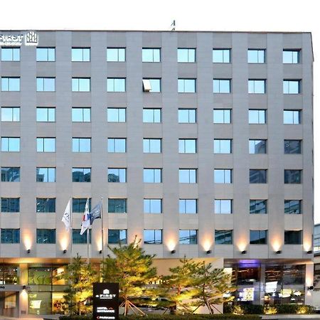 Afirst Hotel Myeongdong Seoul Ngoại thất bức ảnh